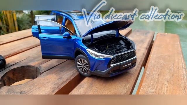 236_Vio diecast_Scale 1:18 Diecast Toyota Corolla Cross (2023)