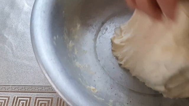 Слоёное тесто с интересным ингредиентом! Самый простои вкусный рецепт