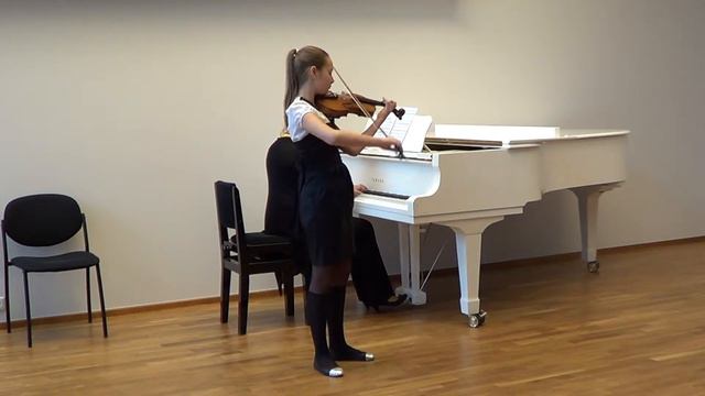 Dancla - Variations 1. solo, h-minor - Caro-Lyn