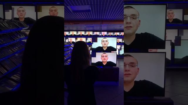 ОРИГИНАЛЬНОЕ ПРЕДЛОЖЕНИЕ РУКИ И СЕРДЦА В МАГАЗИНЕ