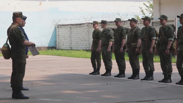 В авиационном соединении дальней авиации, в Амурской области, проведены занятий по РХБ защите