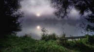 АСМР звуки природы на ночном туманном озере, пение соловья, сверчки и цикады для отдыха и сна.