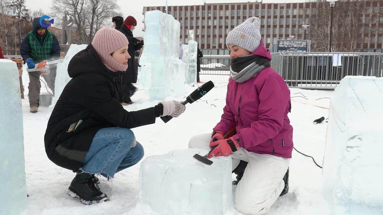 В Петрозаводске «Школа скульпторов» вовсю работает над созданием ледовых фигур