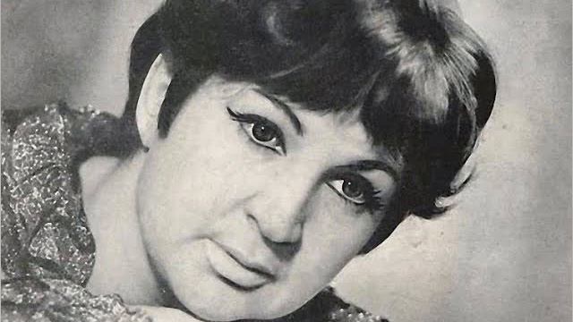 Мария Лукач - 1967 - Поет Мария Лукач  EP  Vinyl Rip