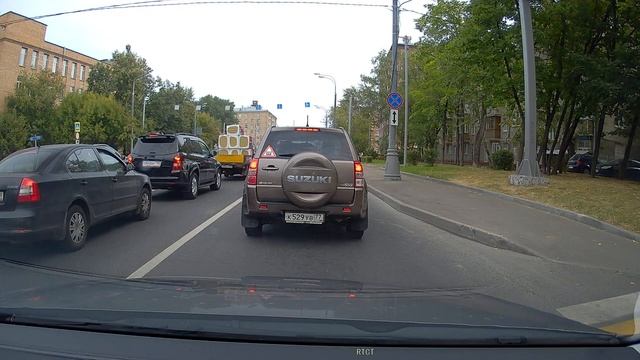 А я еду по Москве! С комментариями!