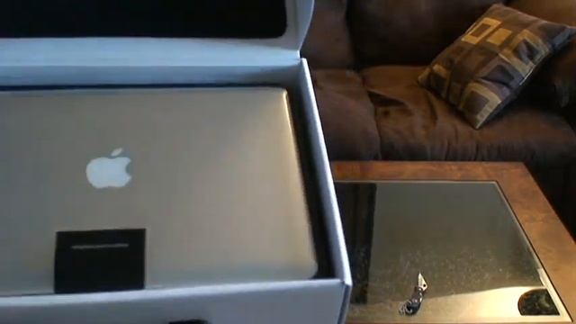 Unboxing Macbook Pro 13.3 inch
