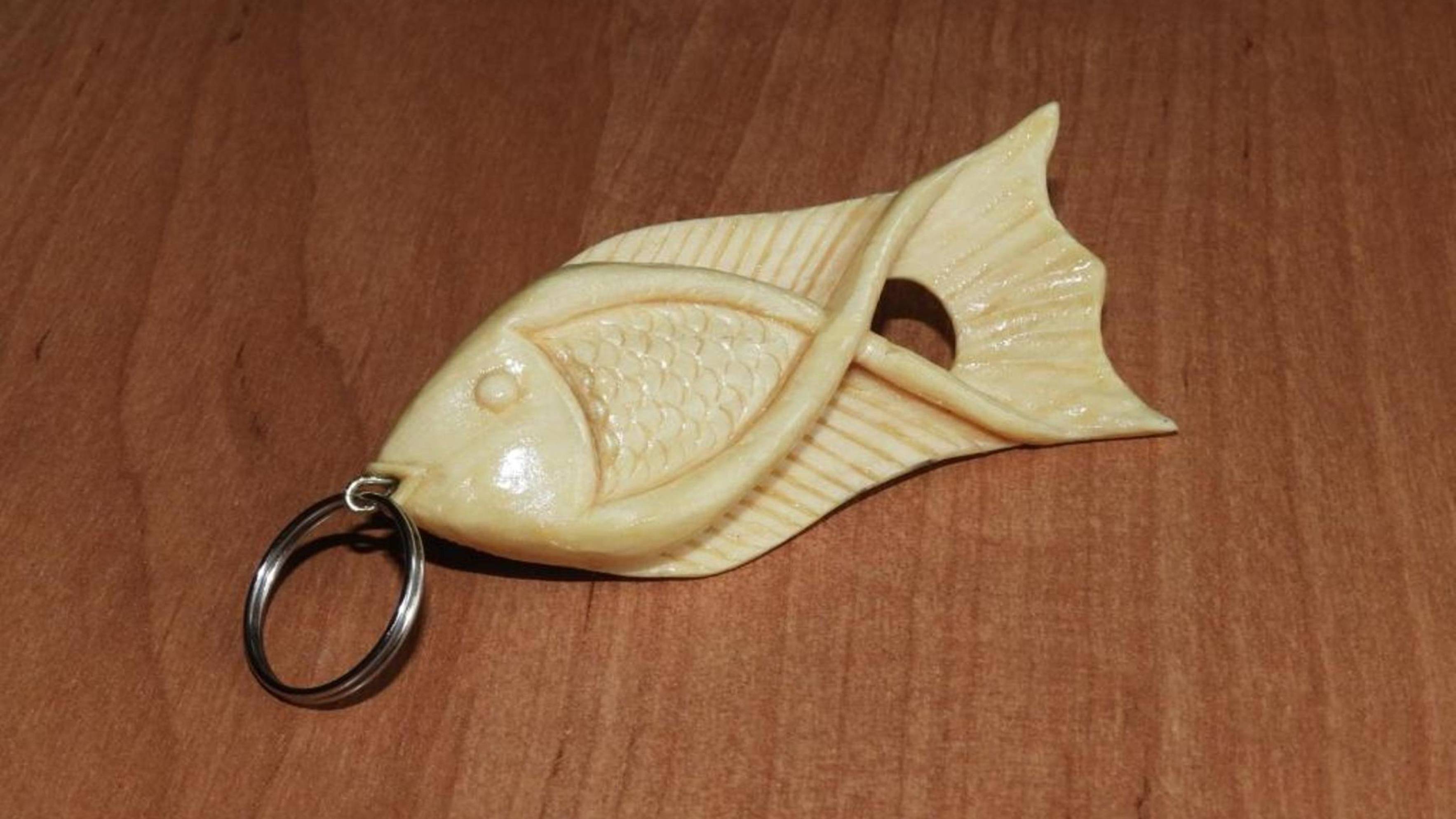 Рыбка БРЕЛОК / Woodcarving Fish