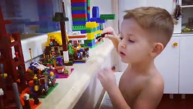 Lego minecraft. Лего человечки. Собираем лего