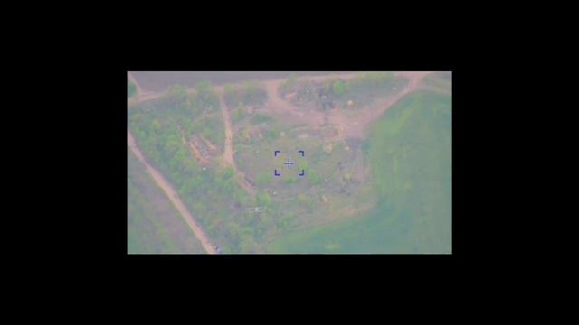 Удар кассетными боеприпасами по самолётам МиГ-29 и уничтожение ЗРК С-300 на авиабазе Авиаторское сво