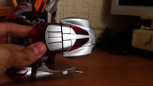 Обзор фигурки Transformers 2 deluxe - Sideswipe