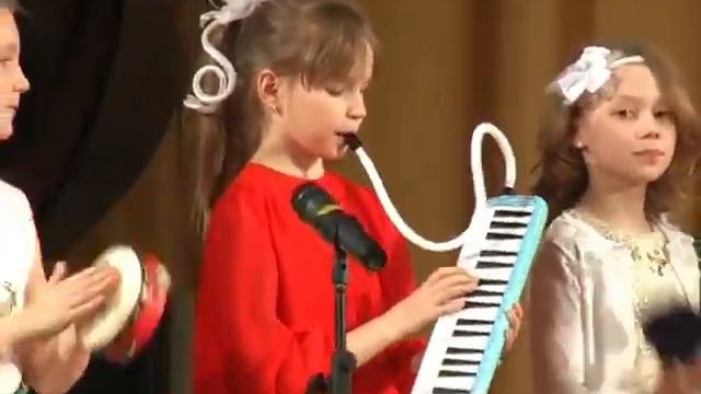Оркестр "Камертон"  исполняет "гамма-джаз". Концерт 19.04.2016