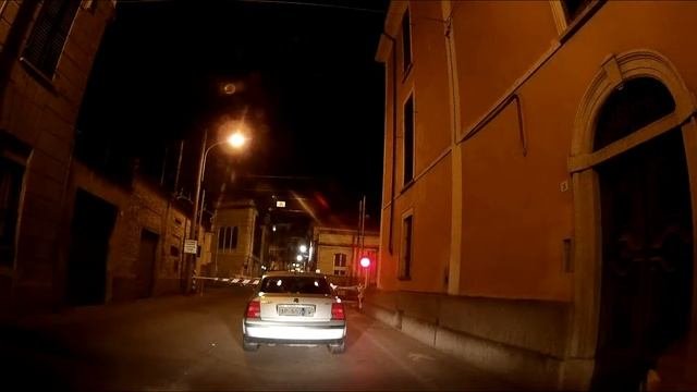 Passaggio a livello Acqui Terme prima della stazione - Rail crossing Acqui Terme
