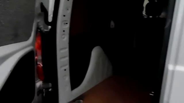 white berlingo