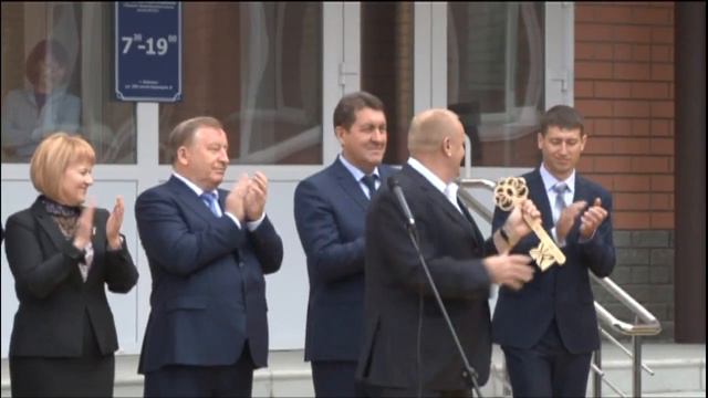 «Жилищная инициатива» в День знаний сделала подарок жителям микрорайона «Дружный»