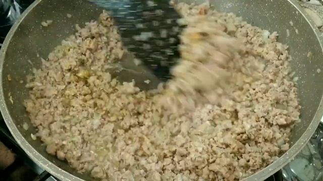 Азербайджанская кухня.Долма из Баклажан  перца и Помидора Üç bacı dolması