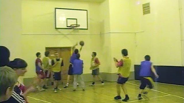 Баскетбол 2009 игра 1