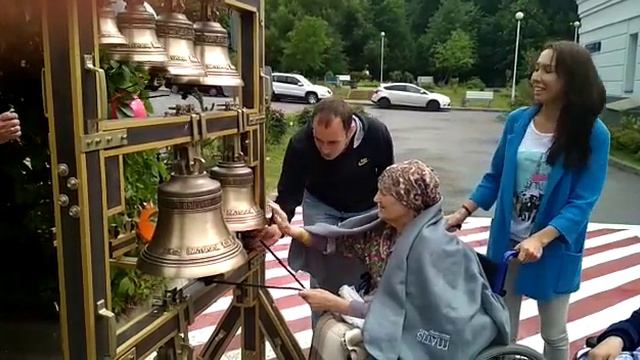 КОЛОКОЛА ТВ  В Хосписе Куркино зазвонили колокола.