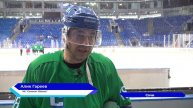 В Сочи уверенно выступает хоккейная команда ветеранов горьковского "Торпедо"
