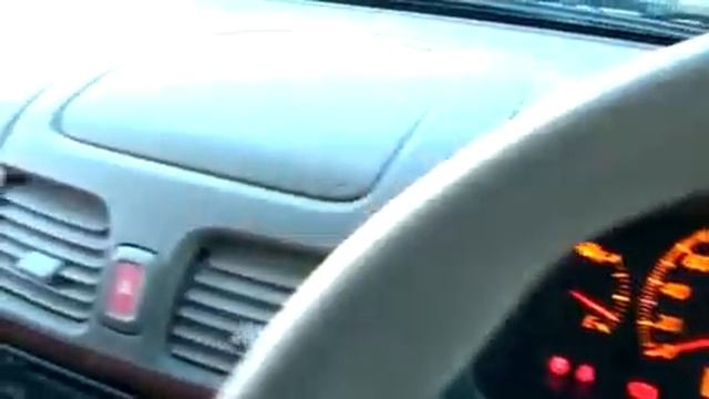 Nissan sunny  Monitor  dvd  gbs 