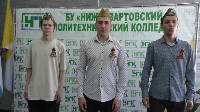 ﻿"Над могилой в тихом парке" Дмитрий Чибисов. Читают Кравченко Артем, Гульчук Артем, Кудрявцев Артем