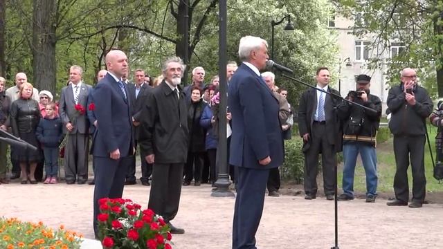 Открытие памятника О. Берггольц в Невском  районе Санкт-Петербурга