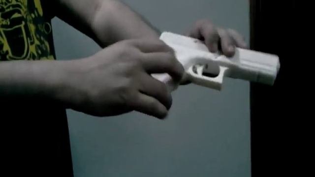 3D Printwiz Printed Glock 17 Functional Non Firing Model