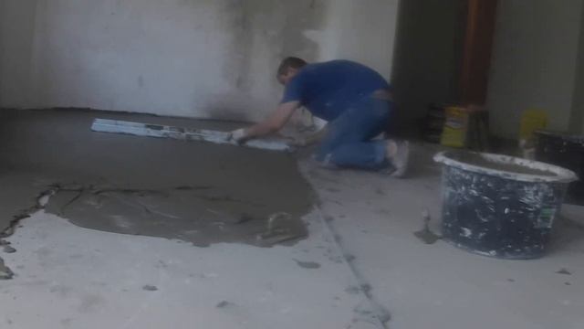 Стяжка пола по маякам г. Тольятти