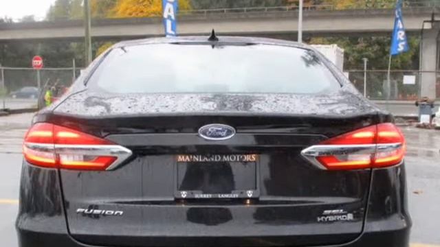 2019 Ford Fusion Hybrid HYBRID / LEATHER / NAV / ROOF / ALLOY (Surrey, British Columbia)