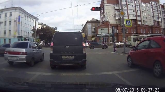 Toyota Voxy с795кв45 08 07 2015