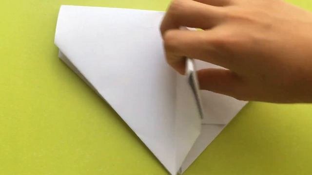 Как сделать хлопушку из бумаги!