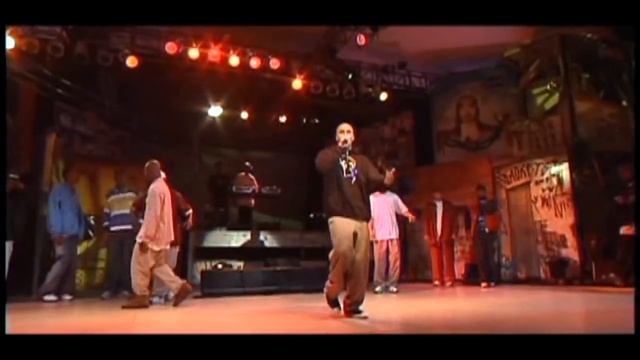 DVD Racionais Mc's - 1000 Trutas 1000 Tretas - COMPLETO + EXTRA. (HD 720p)