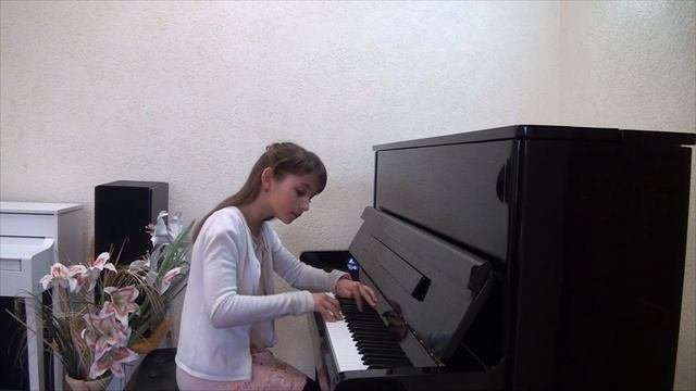 всюду музыка живет