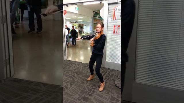 Play for me with 'ur violin