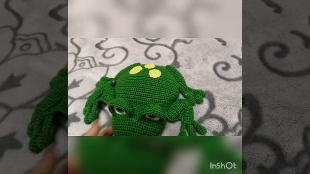 Вязаная лягушка крючком