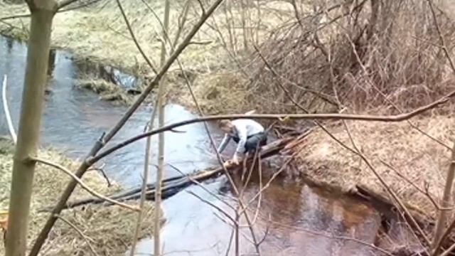 #16 Самый неудачный коп в честь годовщины канала... Чуть не открыл сезон купания... с Garrett 400i