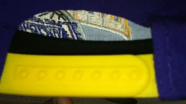 Laker Mitchell  Ness Snapback Review