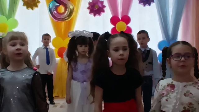 Утренник 8 Марта в детском саду ДГ Надежда. Подготовительная группа.