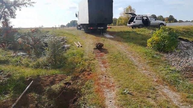 Как вытащить забетонированный столб за 5 секунд