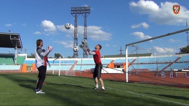 тренировки голкиперов фк "Шахтер"