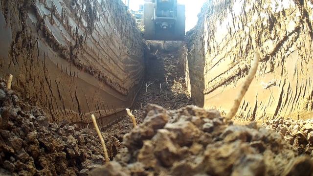 ГАЗОПРОВОД.ЭКСКАВАТОР ПОГРУЗЧИК