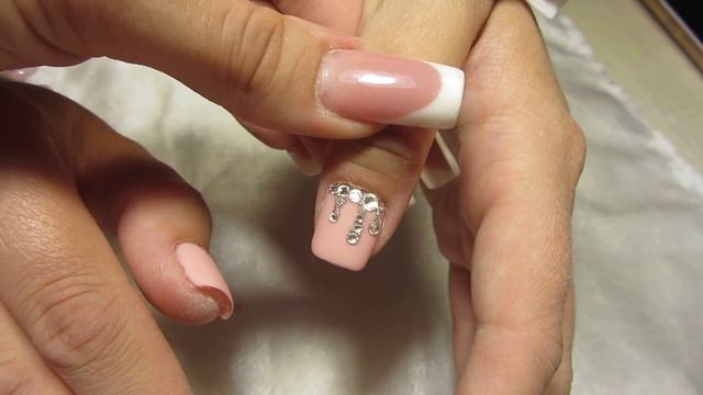 Матовые ногти в сочетании с блестящими, Swarovski pixie и Swarovskiпростите за кутикулу без маникюр