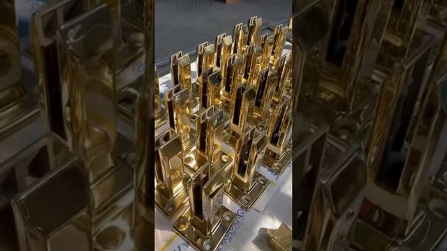Покрытие как в стоматологии на золотые коронки?