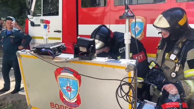 Открытый огонь на месте пожара в доме в Волгограде потушен на 760 «квадратах»