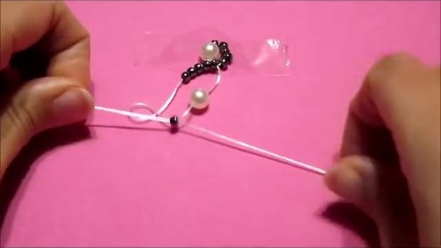 Pulsera/Pulso/Brazalete de perlas/Como hacer bisuteria paso a paso/Tutorial: Pulsera paso a paso