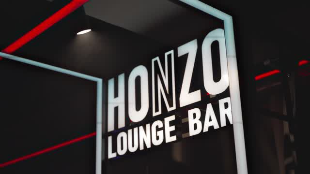 Ночной клуб HONZO Lounge Bar. Поставка, настройка и монтаж светового и звукового оборудования.