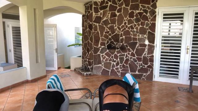 Stretching in Puerto Rico with Tiffany Rothe