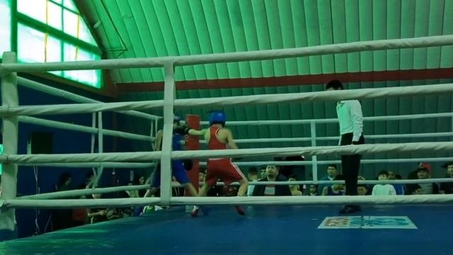 Республиканский открытый чемпионат по боксу до 30 кг. Бекназар Райымбек  Перизат Мирас. НОКДАУН