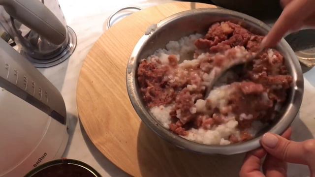 ТИПИЧНЫЙ ЗАВТРАК ЛАБРАДОРА РЕТРИВЕРА