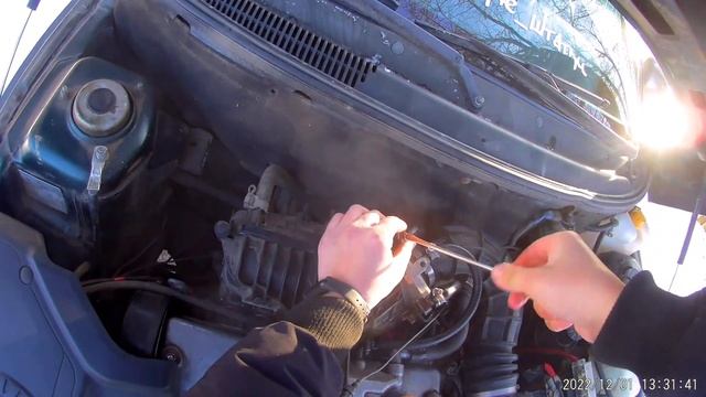 как выгнать воздушную пробку ваз 2110