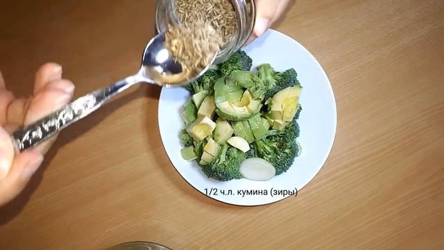 Очень удачный свежий суп из брокколи.